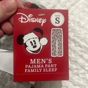 New Disney Mickey Mouse Men’s Pajama Pants Size Small Holiday Christmas NWT